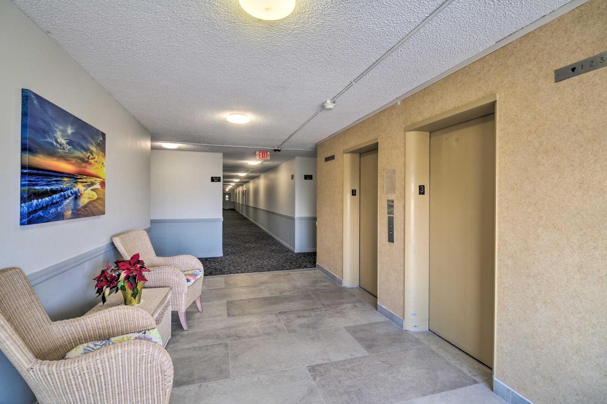 Walk To Shore Satellite Beach Condo With Ocean View Eksteriør bilde